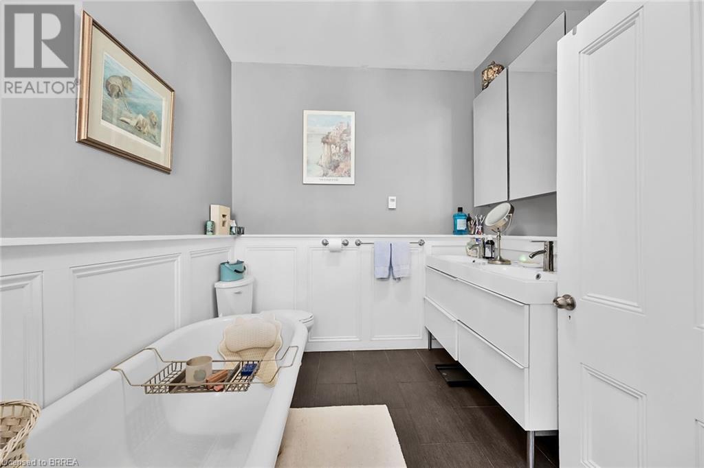 40 Locke Street S, Hamilton, Ontario  L8P 3Z8 - Photo 32 - 40613348