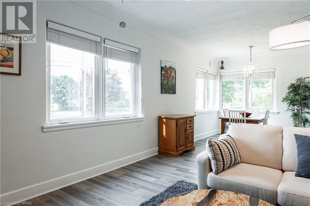 341 Elizabeth Street, St. Marys, Ontario  N4X 1B4 - Photo 9 - 40623394