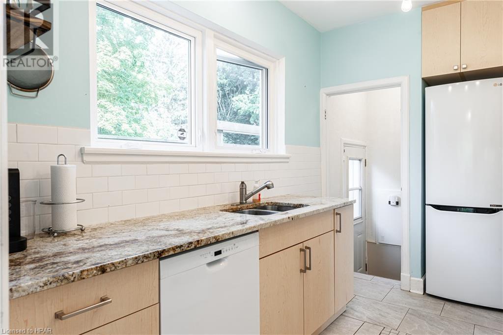 341 Elizabeth Street, St. Marys, Ontario  N4X 1B4 - Photo 15 - 40623394