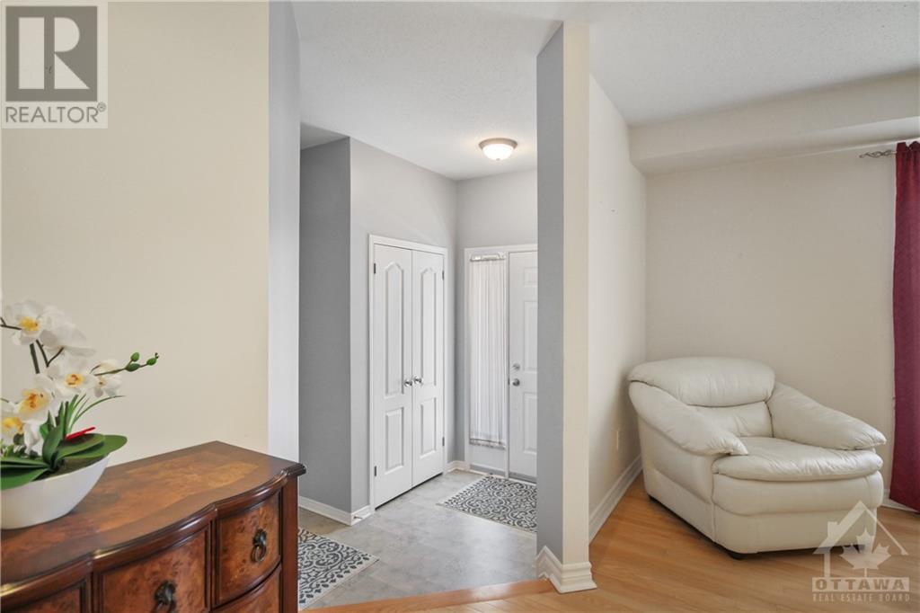 618 Beatrice Drive, Ottawa, Ontario  K2J 5N9 - Photo 2 - 1403681