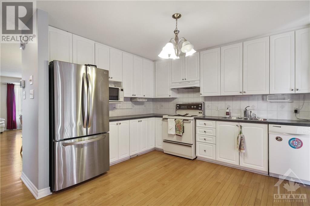 618 Beatrice Drive, Ottawa, Ontario  K2J 5N9 - Photo 6 - 1403681