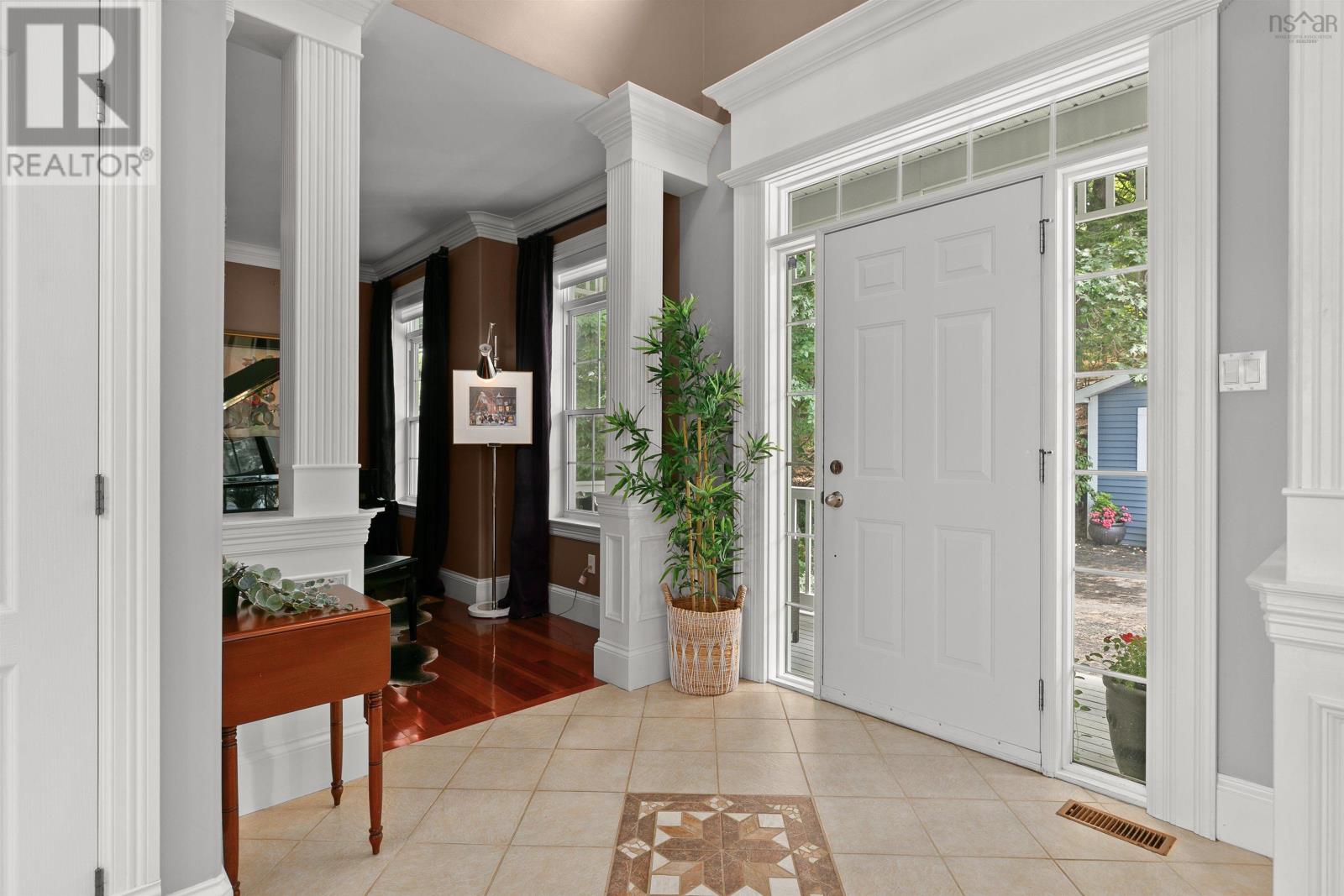 981 Shore Drive, Bedford, Nova Scotia  B4A 2E6 - Photo 11 - 202417715