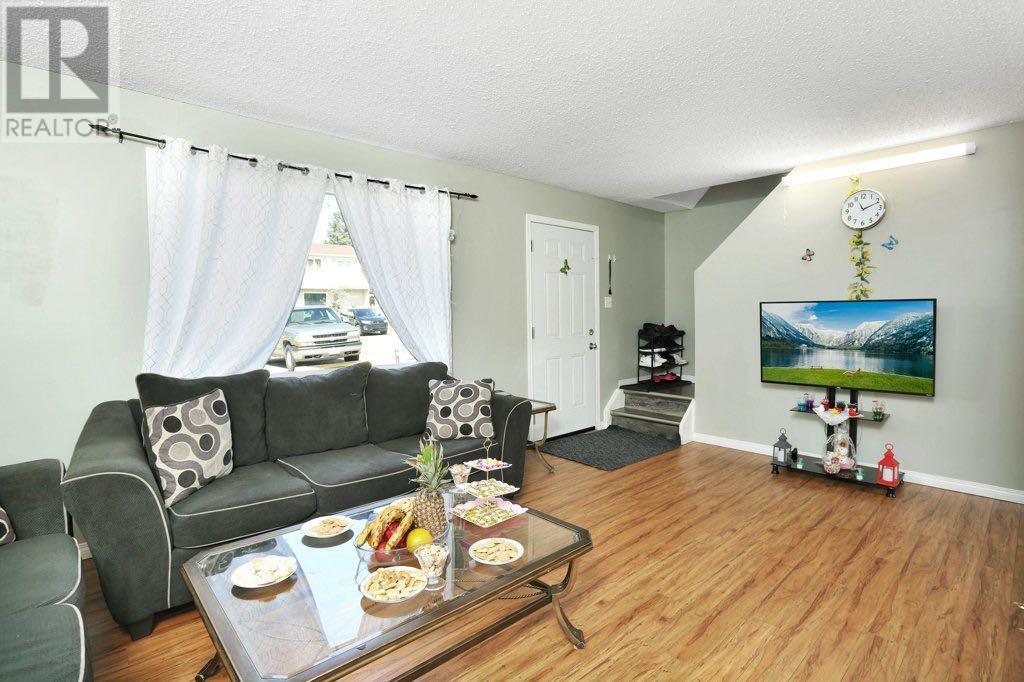 D2, 35 Nash Street, Red Deer, Alberta  T4P 1X9 - Photo 5 - A2152142