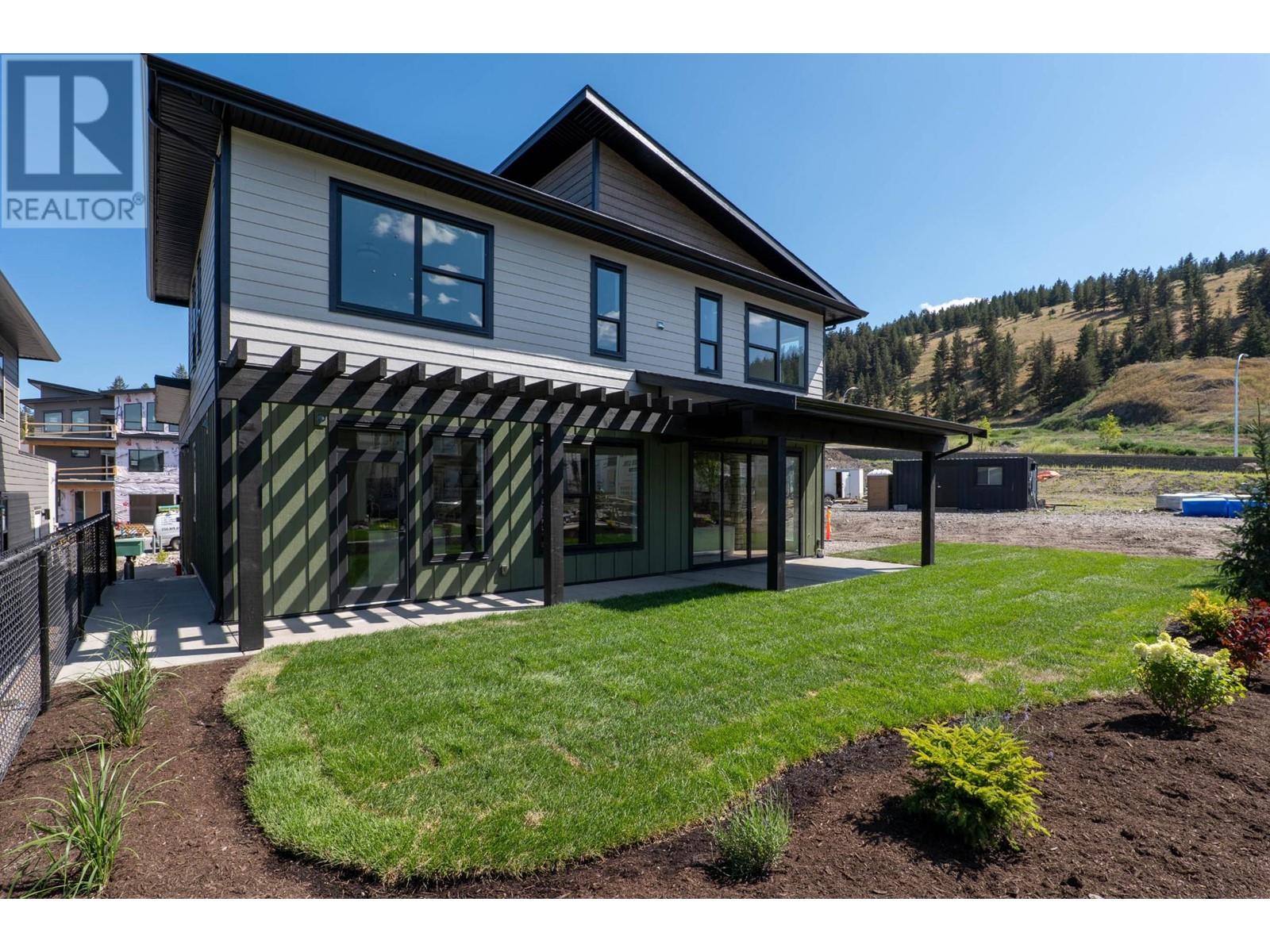 1291 BRECHIN PLACE Kamloops Photo 2