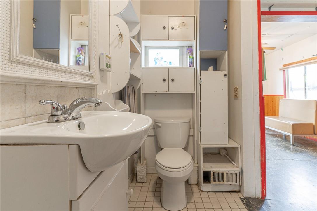 76 Gage Avenue N, Hamilton, Ontario  L8L 7A1 - Photo 11 - H4201034