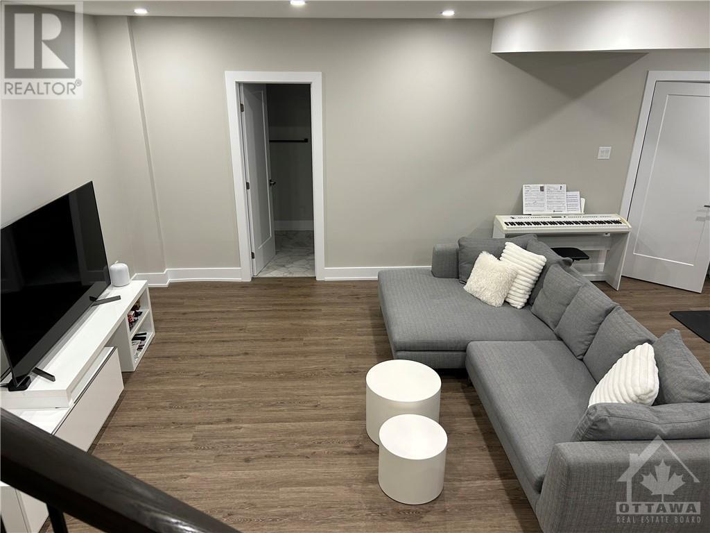 2930 Ahearn AvenueOttawa, Ontario  K2B 6Z9 - Photo 22 - X9516206