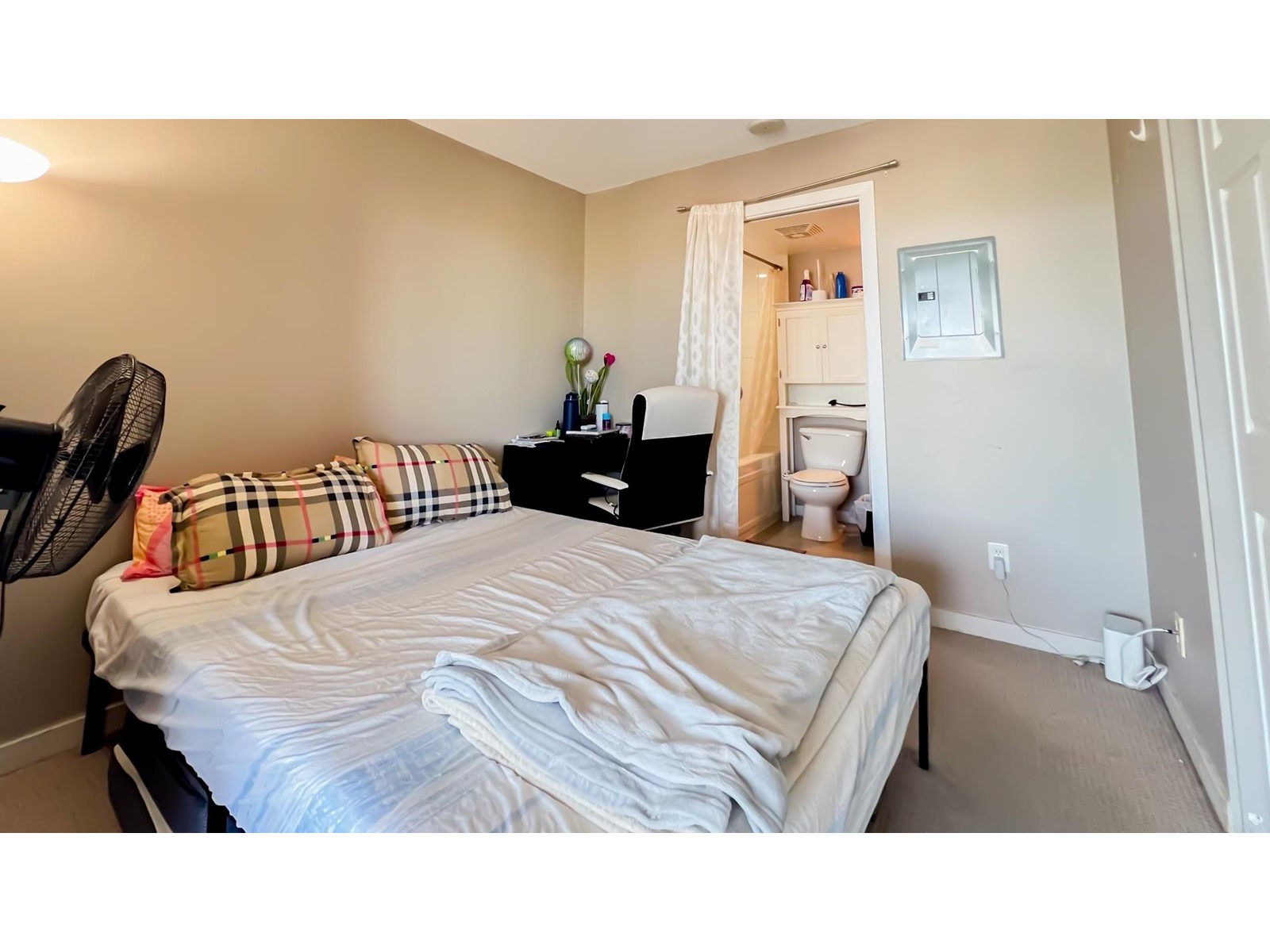 805 13688 100 Avenue, Surrey, British Columbia  V3T 0G5 - Photo 10 - R2908858