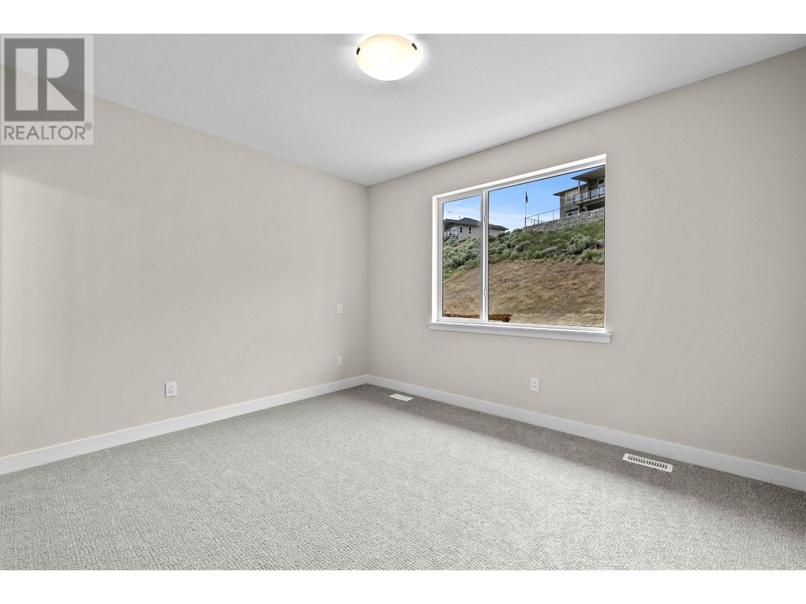 121-2045 Stagecoach Drive, Kamloops, British Columbia  V2B 0H8 - Photo 10 - 180020