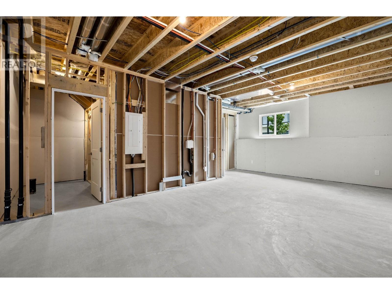 121-2045 Stagecoach Drive, Kamloops, British Columbia  V2B 0H8 - Photo 19 - 180020