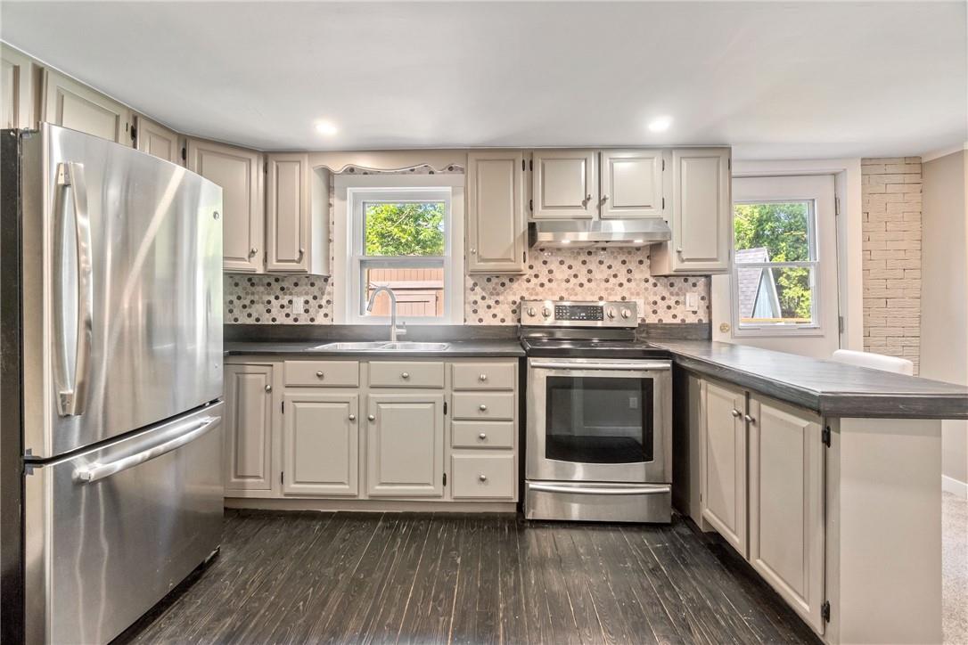 Image of property at 4202 Hixon Street