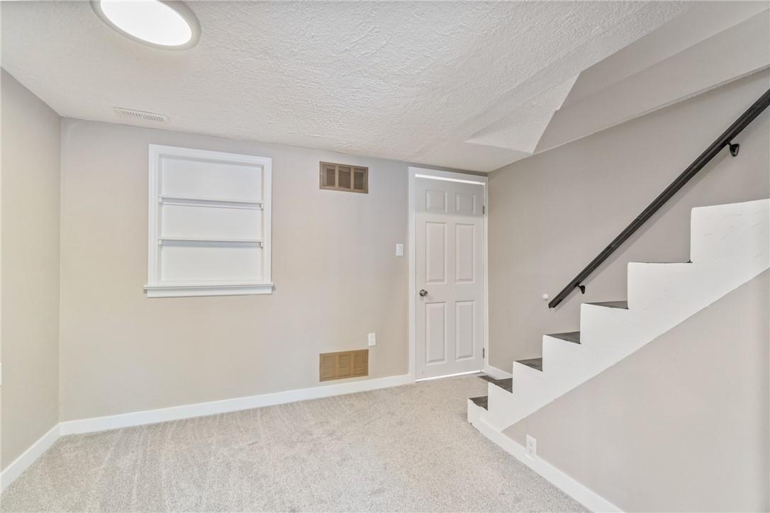 Image of property at 4202 Hixon Street