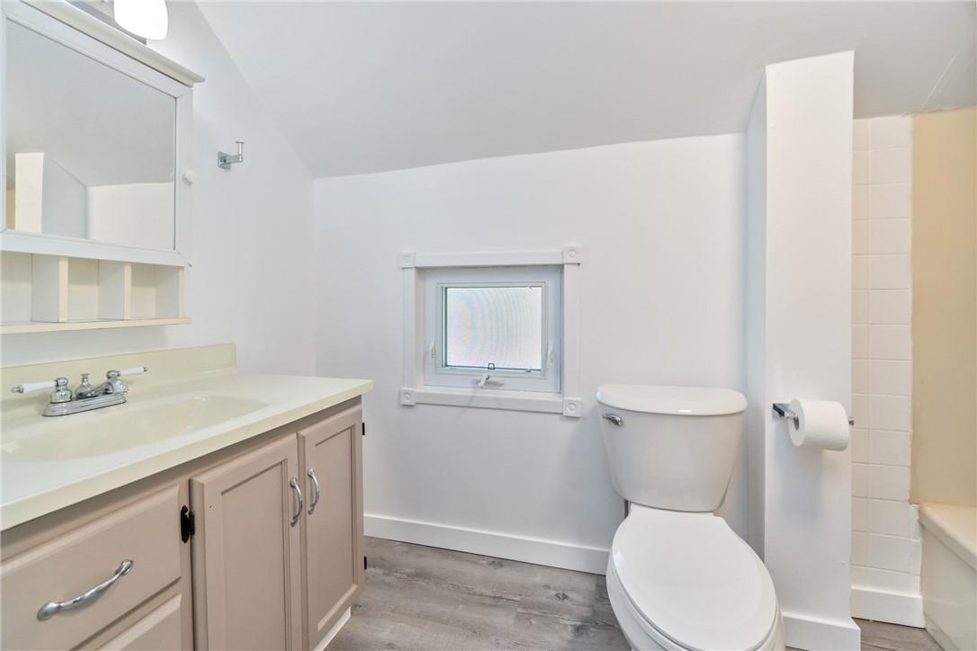 Image of property at 4202 Hixon Street