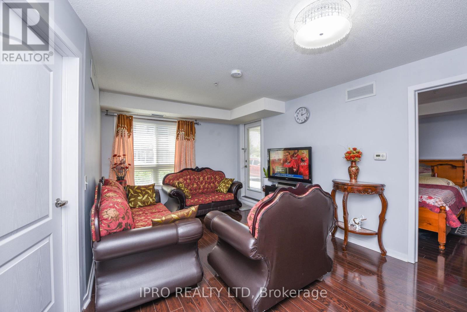 2111 - 6 Dayspring Circle, Brampton (Bram East), Ontario  L6P 2Z6 - Photo 11 - W8459236