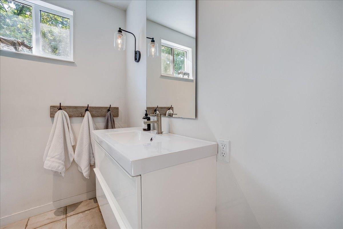 614 Josephine Street, Nelson, British Columbia  V1L 1W7 - Photo 33 - 2478630
