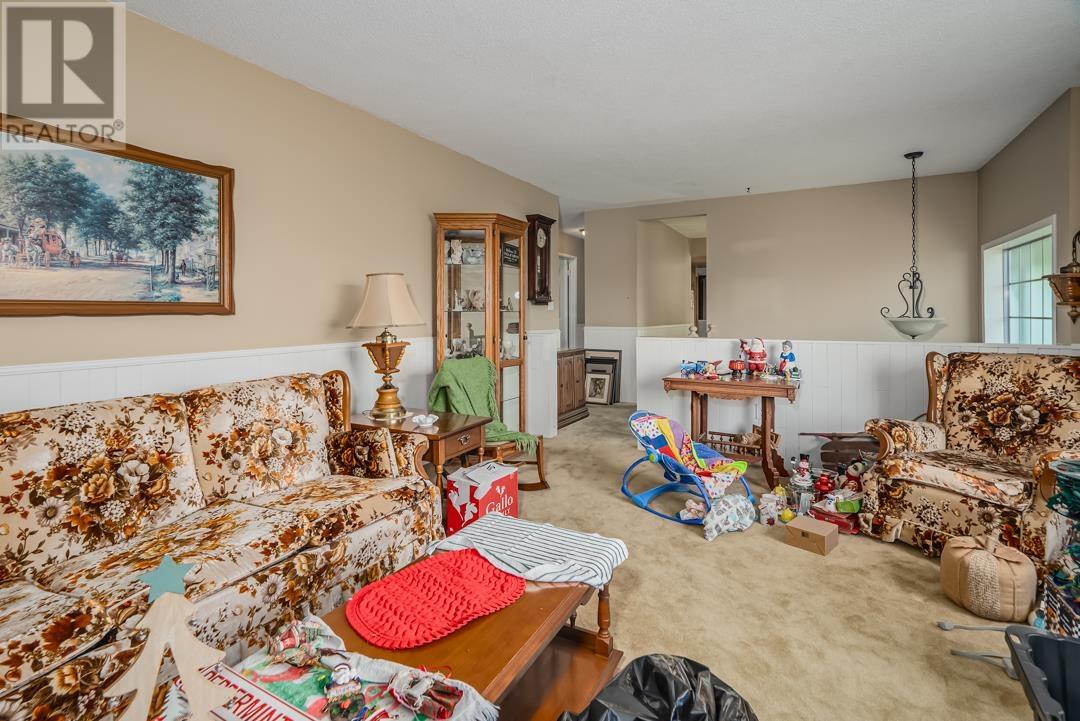 12024 190 Street, Pitt Meadows, British Columbia  V3Y 1X3 - Photo 12 - R2909032