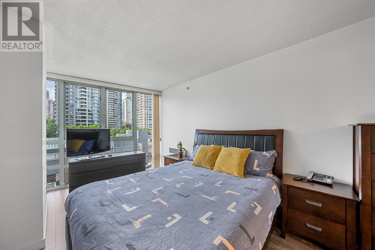 Listing Picture 12 of 26 : 705 950 CAMBIE STREET, Vancouver / 溫哥華 - 魯藝地產 Yvonne Lu Group - MLS Medallion Club Member