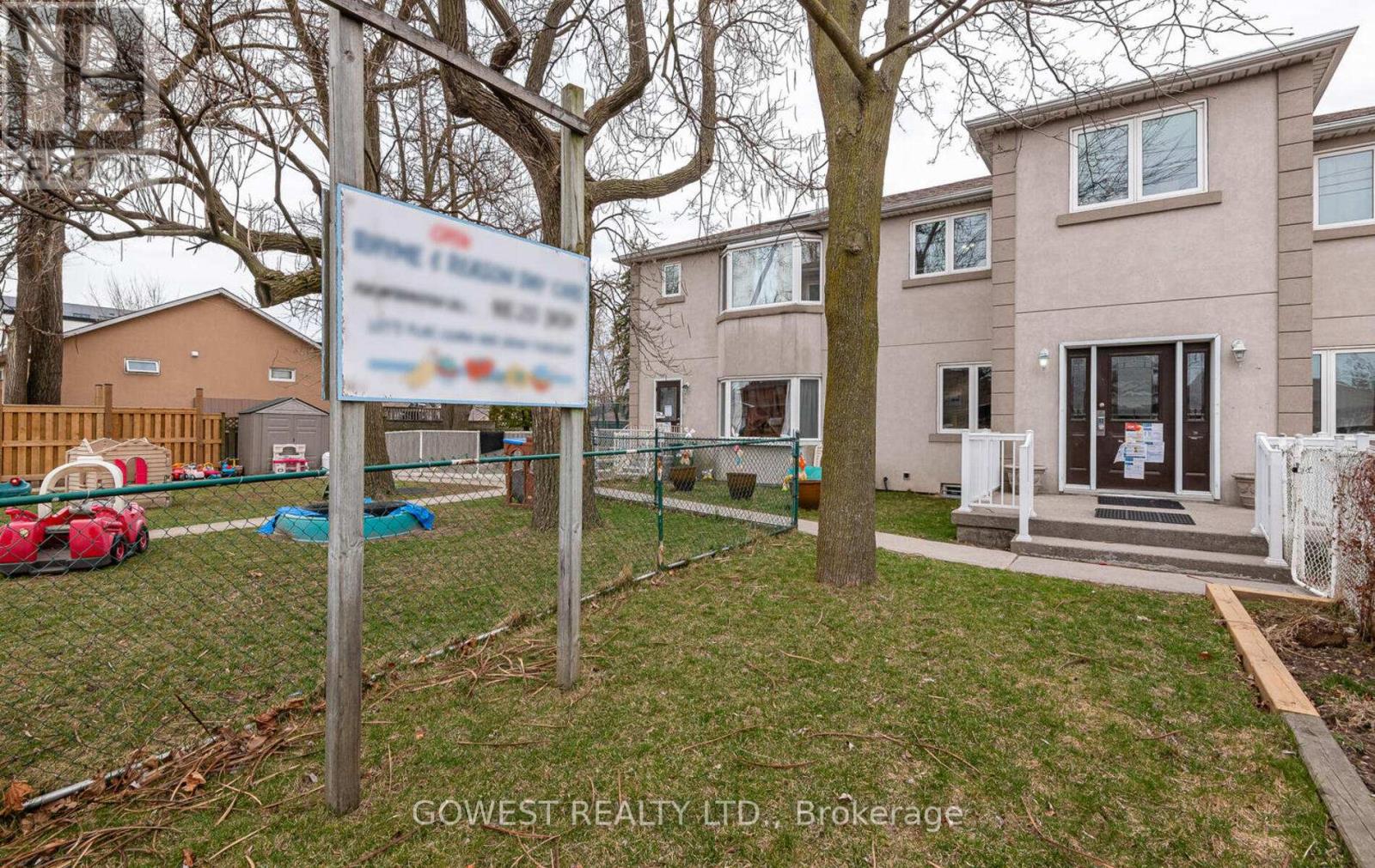 474 Browns Line, Toronto (Alderwood), Ontario  M8W 3T9 - Photo 2 - W9054113