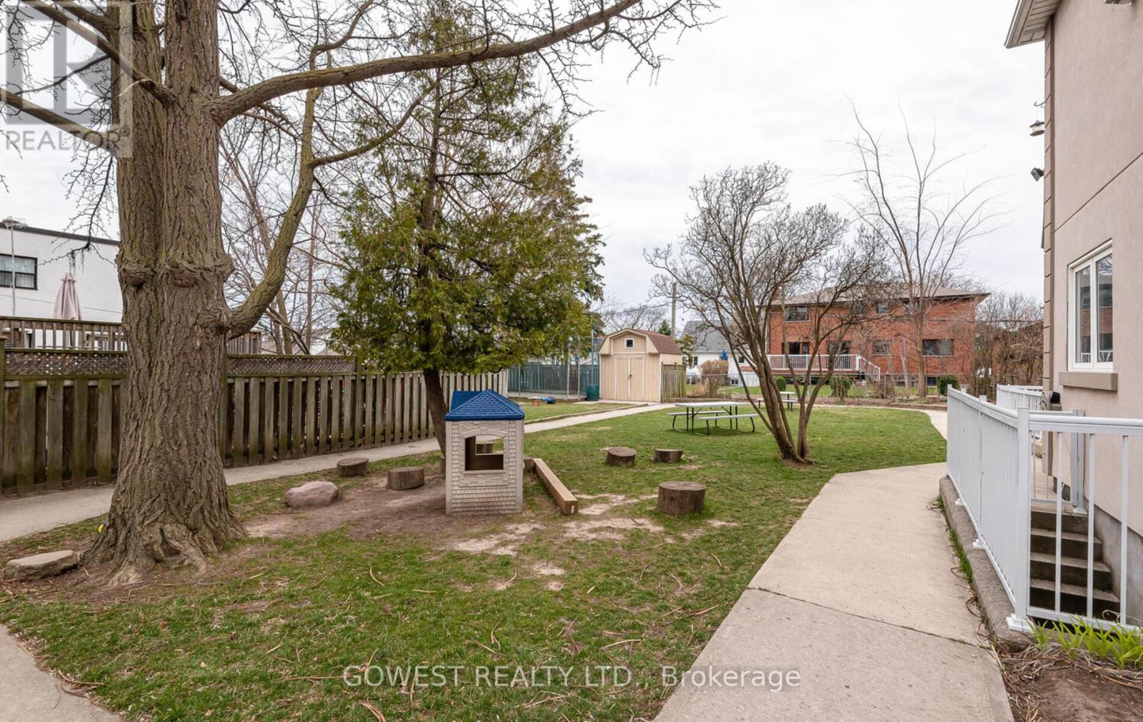 474 Browns Line, Toronto (Alderwood), Ontario  M8W 3T9 - Photo 4 - W9054113