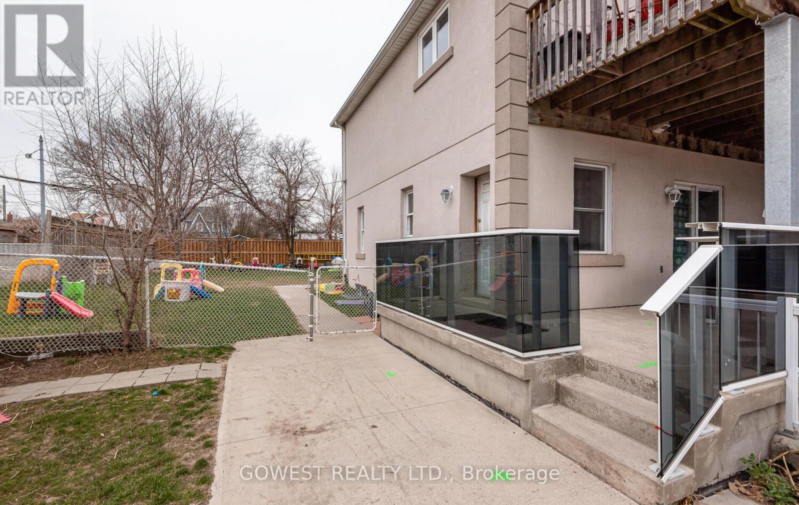 474 Browns Line, Toronto (Alderwood), Ontario  M8W 3T9 - Photo 9 - W9054113