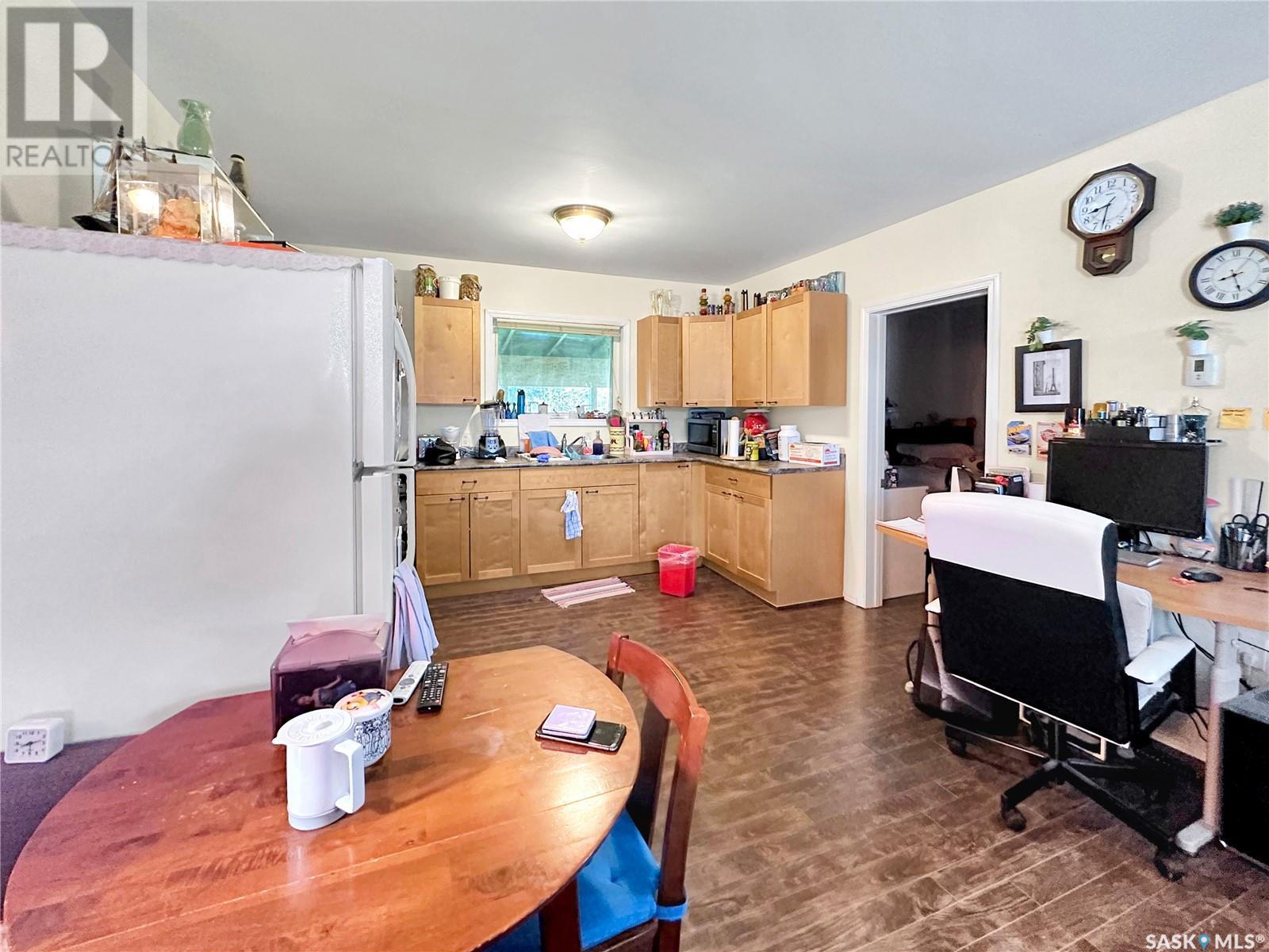 Property at 121 Allan AVENUE image 5
