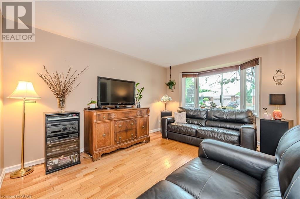 2 Walnut Drive, Guelph, Ontario  N1E 6R8 - Photo 10 - 40625082