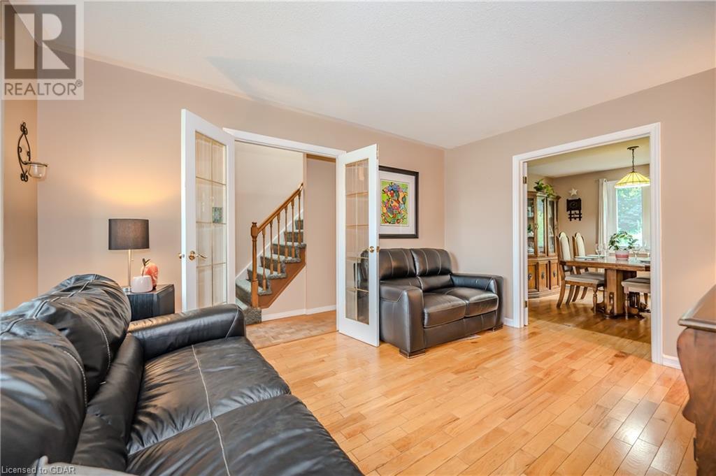 2 Walnut Drive, Guelph, Ontario  N1E 6R8 - Photo 12 - 40625082