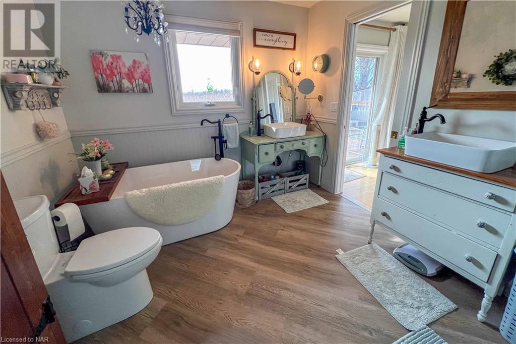 Image of property at 1802 FOUR MILE CREEK Road