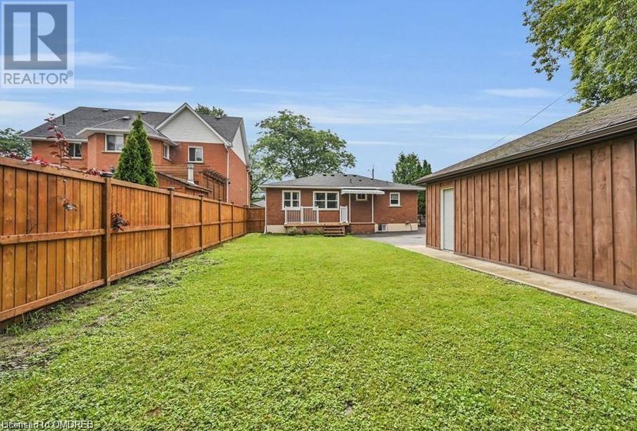 110 Deschene Avenue Unit# Lower, Hamilton, Ontario  L9A 3K1 - Photo 10 - 40624343