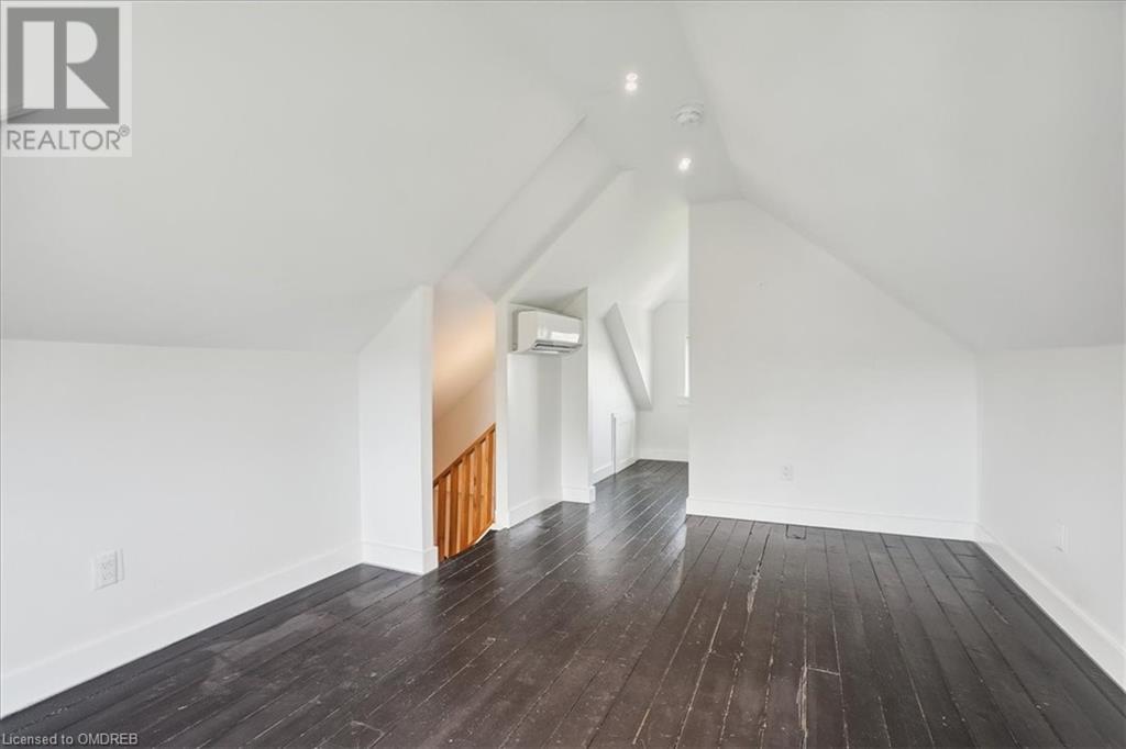 246 Graham Avenue S, Hamilton, Ontario  L8K 2M6 - Photo 29 - 40624486