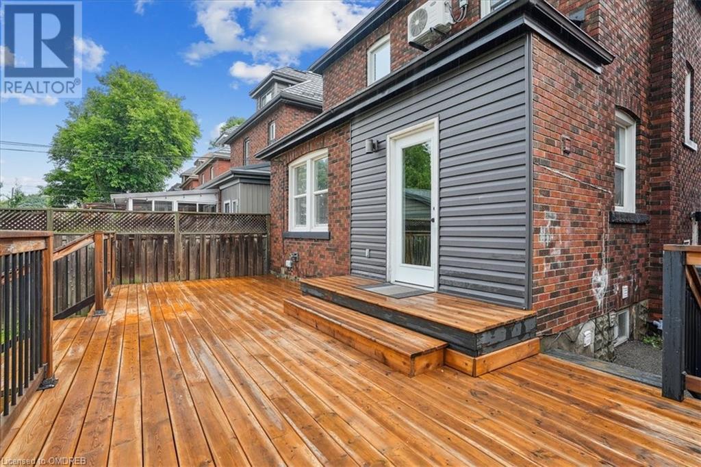 246 Graham Avenue S, Hamilton, Ontario  L8K 2M6 - Photo 33 - 40624486