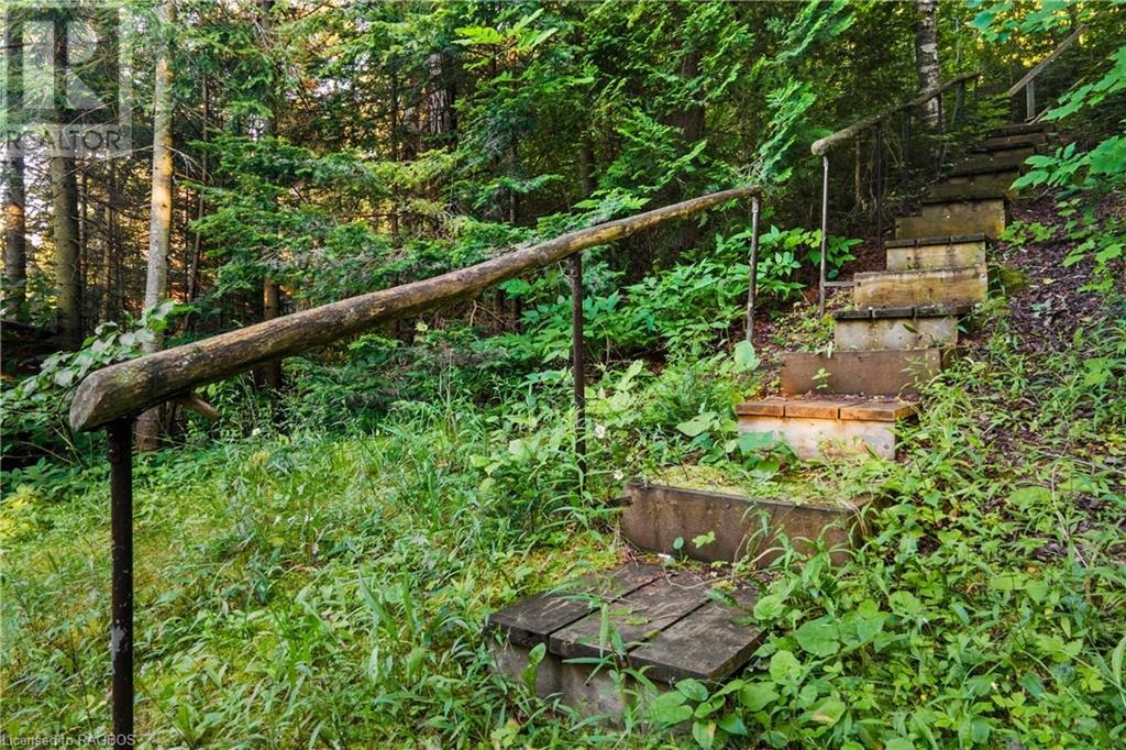 18 Cape Chin North Shore Road, North Bruce Peninsula, Ontario  N0H 1Z0 - Photo 40 - 40547280