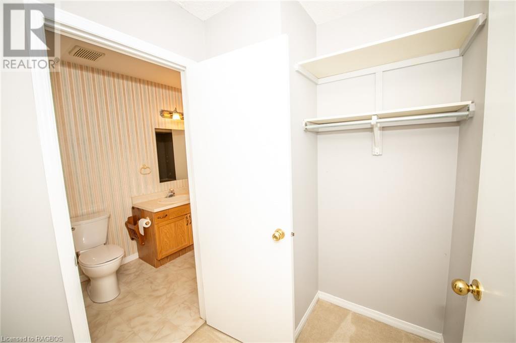 440 Durham Street W Unit# 302, Mount Forest, Ontario  N0G 2L2 - Photo 38 - 40624205