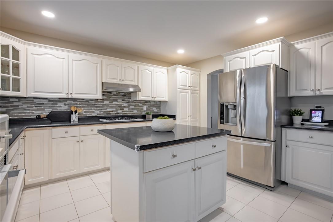 7789 Alpine Drive, Niagara Falls, Ontario  L2H 3B5 - Photo 14 - H4201218