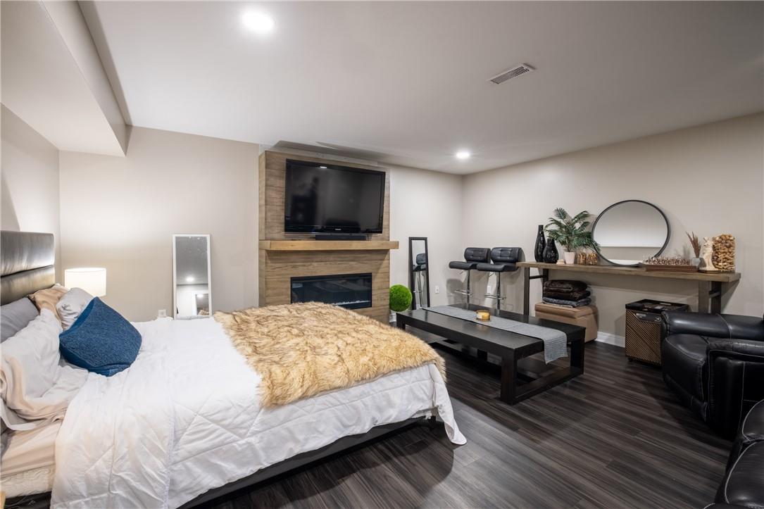 7789 Alpine Drive, Niagara Falls, Ontario  L2H 3B5 - Photo 28 - H4201218