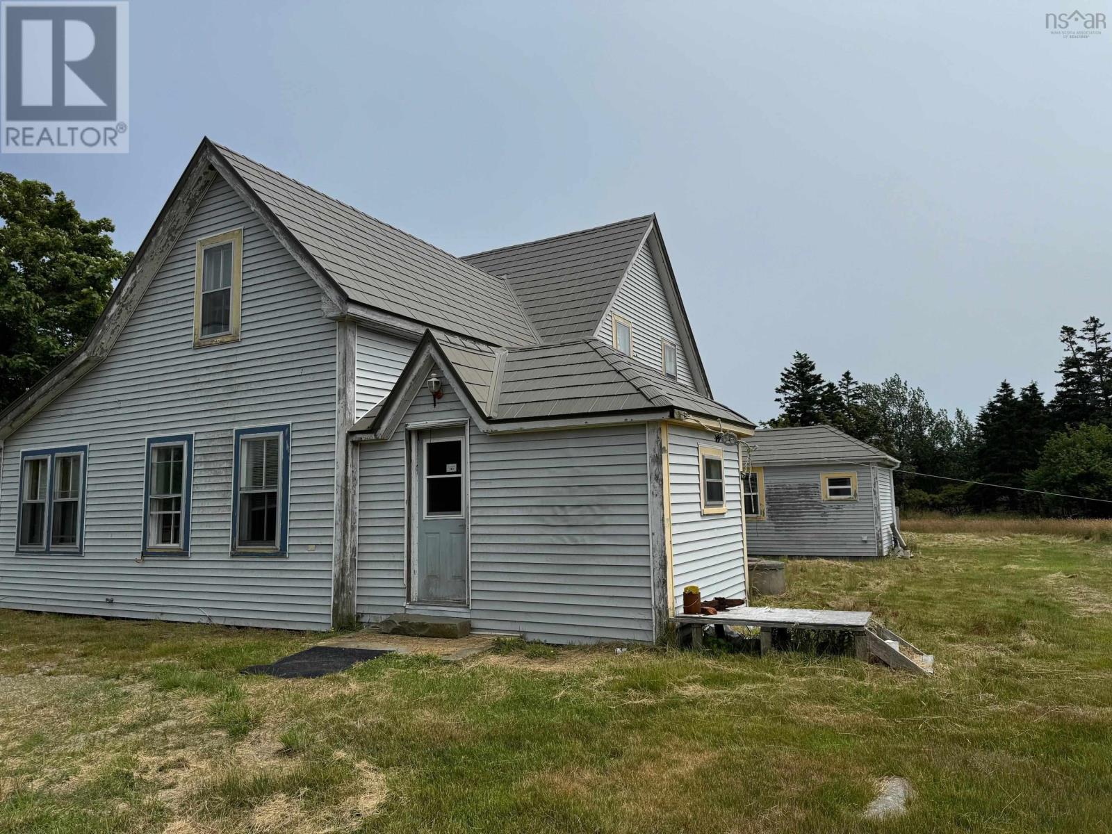 70 Seal Point Road, Upper Port La Tour, Nova Scotia  B0W 1E0 - Photo 5 - 202417832
