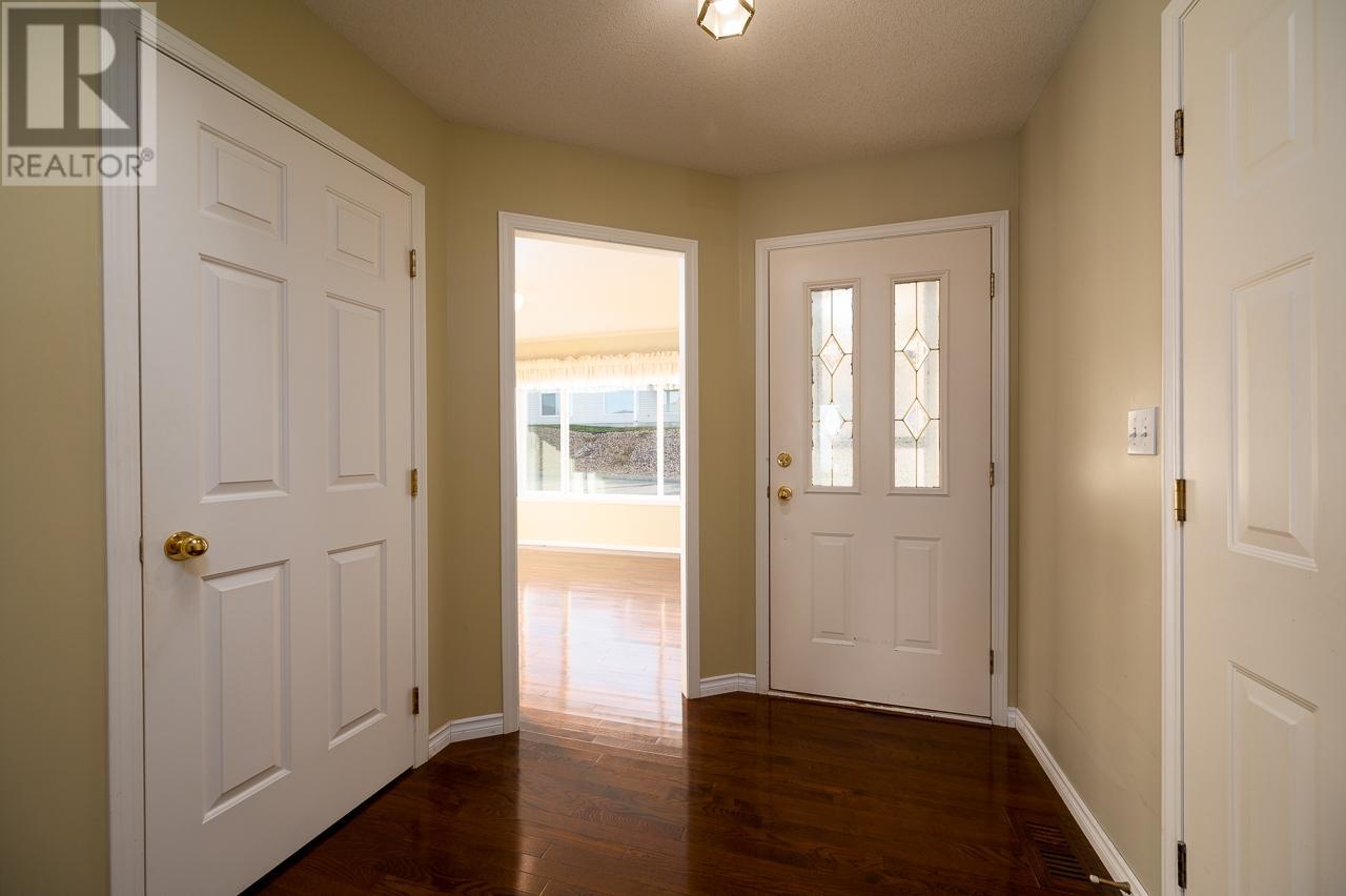 14-2030 Van Horne Drive, Kamloops, British Columbia  V1S 1P6 - Photo 3 - 180036