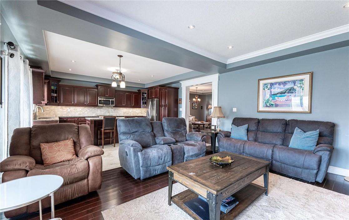 12 Sistine Court, Hamilton, Ontario  L9B 0C4 - Photo 11 - H4201237