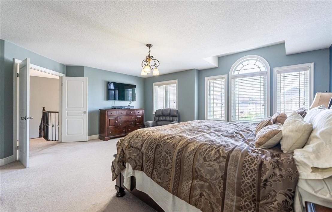 12 Sistine Court, Hamilton, Ontario  L9B 0C4 - Photo 15 - H4201237