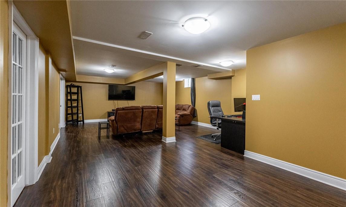 12 Sistine Court, Hamilton, Ontario  L9B 0C4 - Photo 23 - H4201237