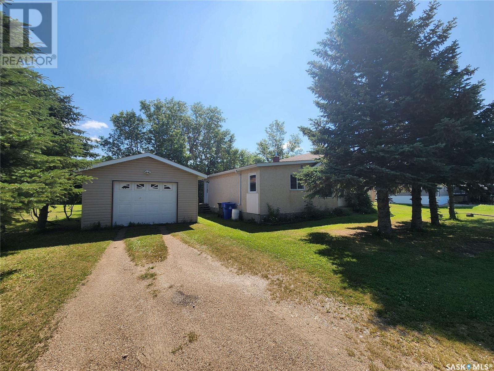 101 Belfast STREET, north portal, Saskatchewan