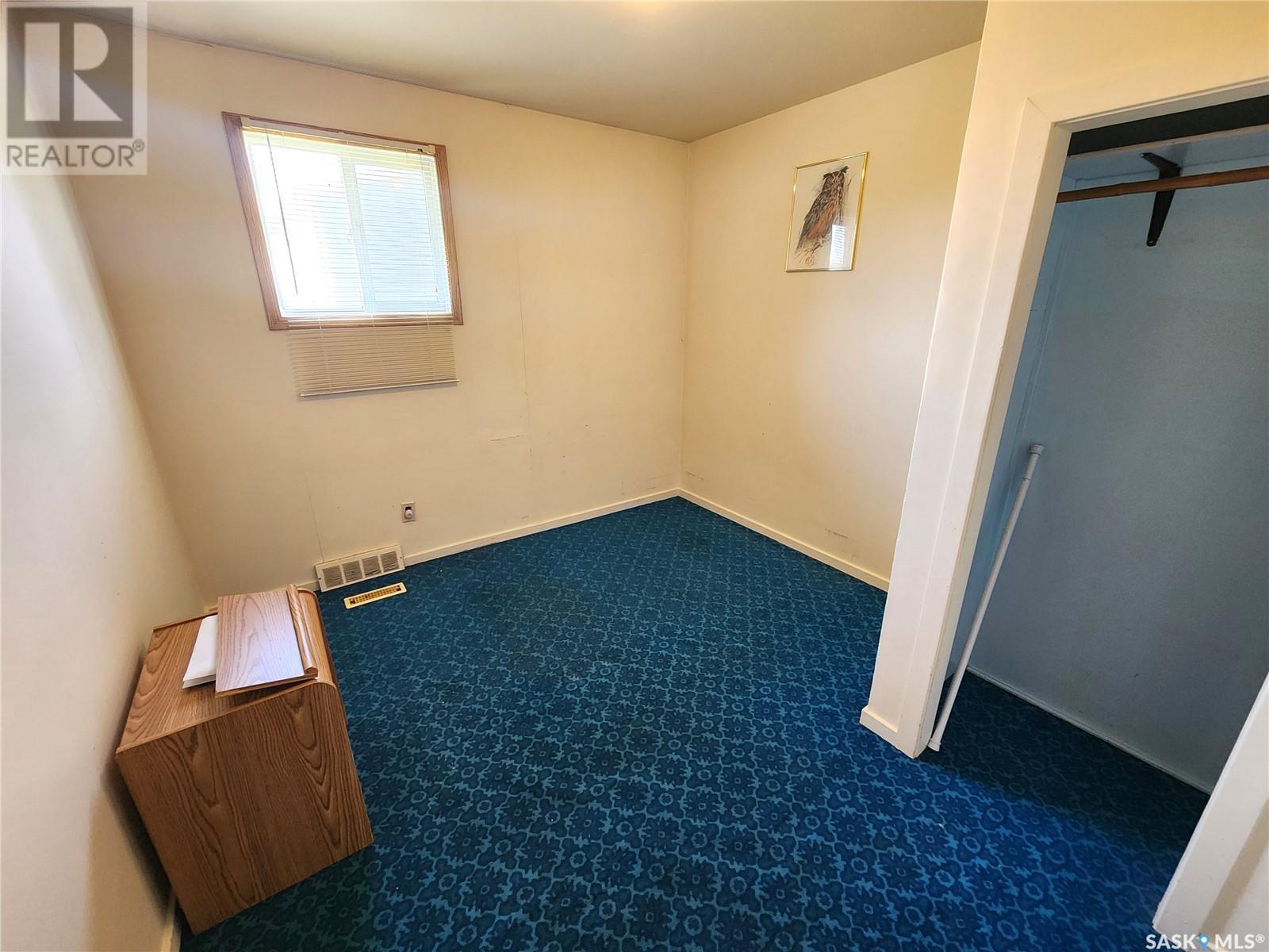 101 Belfast Street, North Portal, Saskatchewan  S0C 1W0 - Photo 14 - SK977658