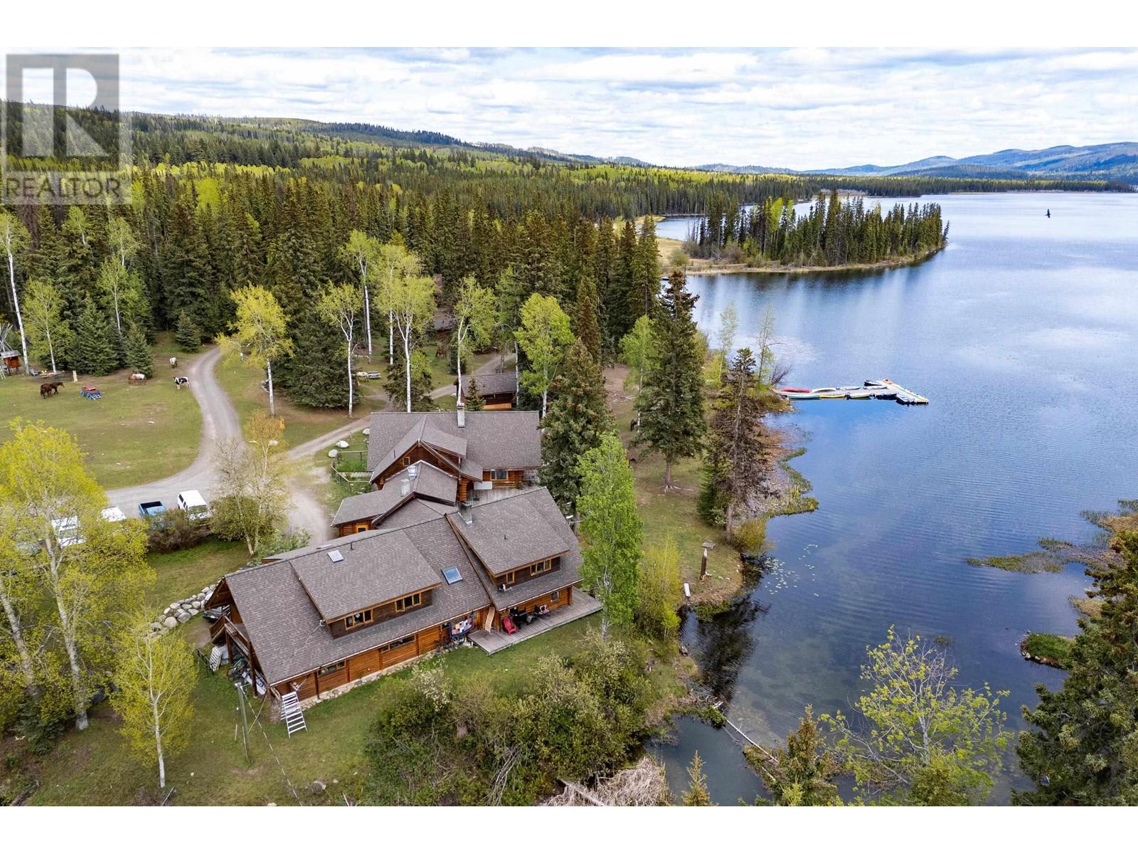 1799 SPOUT LAKE ROAD, Lac La Hache, British Columbia