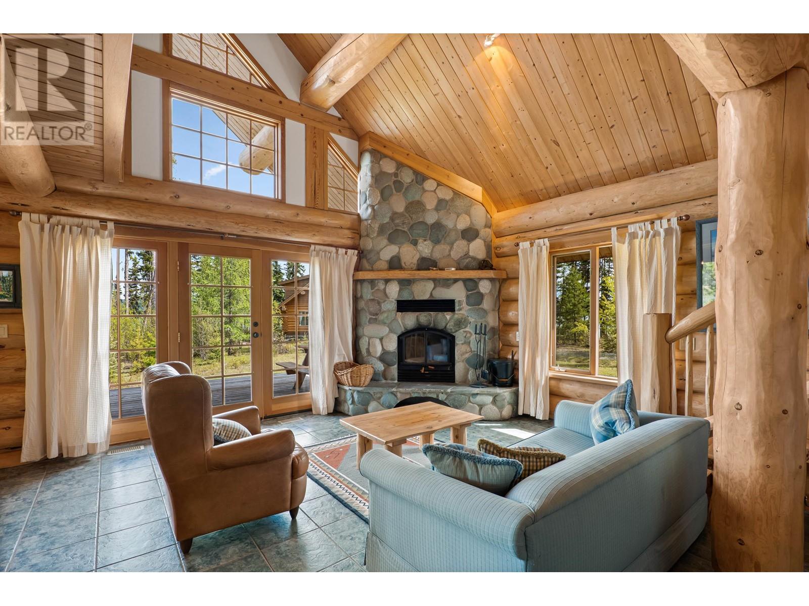 1799 Spout Lake Road, Lac La Hache, British Columbia  V0K 1T0 - Photo 15 - C8061781