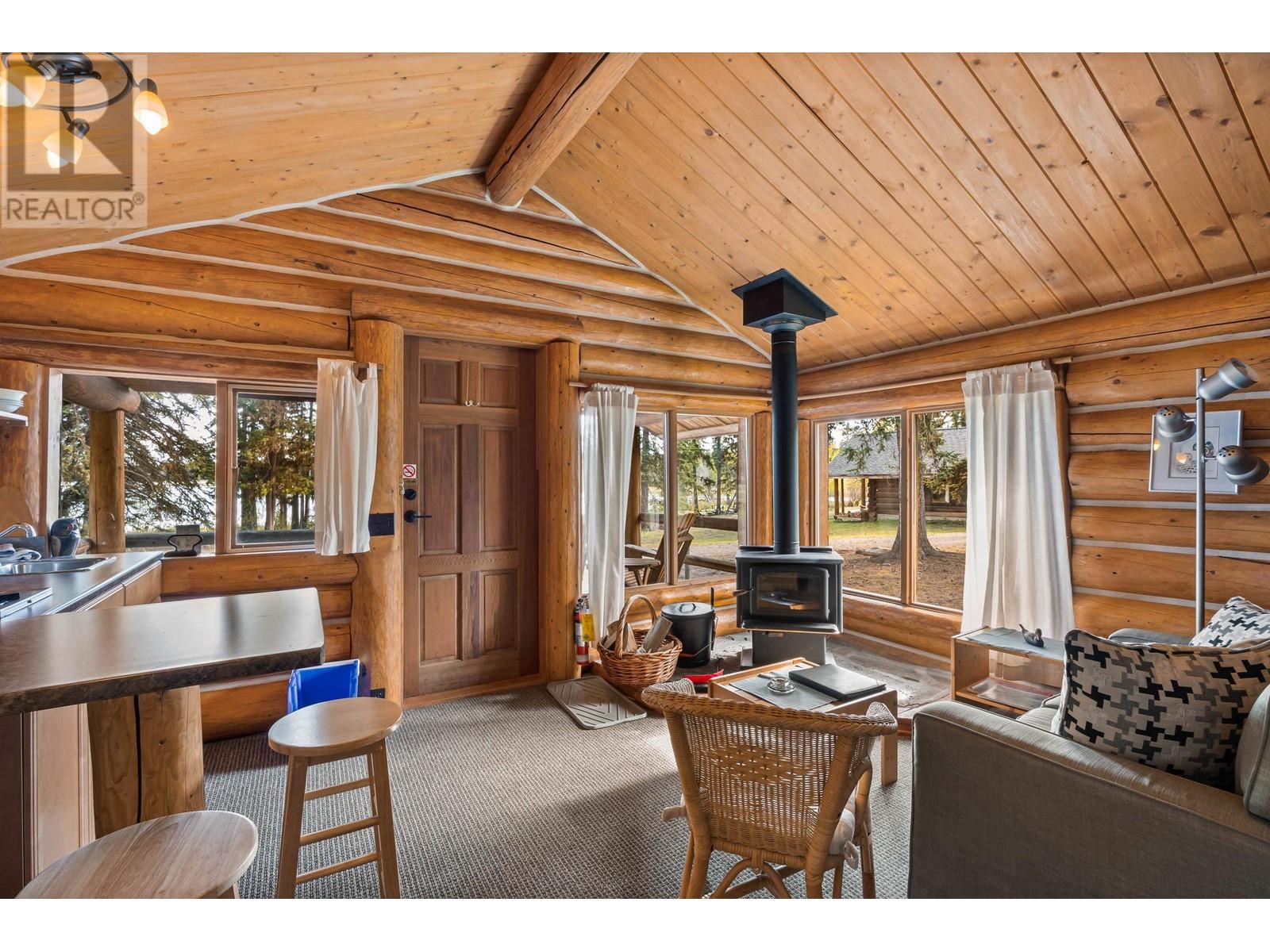 1799 Spout Lake Road, Lac La Hache, British Columbia  V0K 1T0 - Photo 24 - C8061781