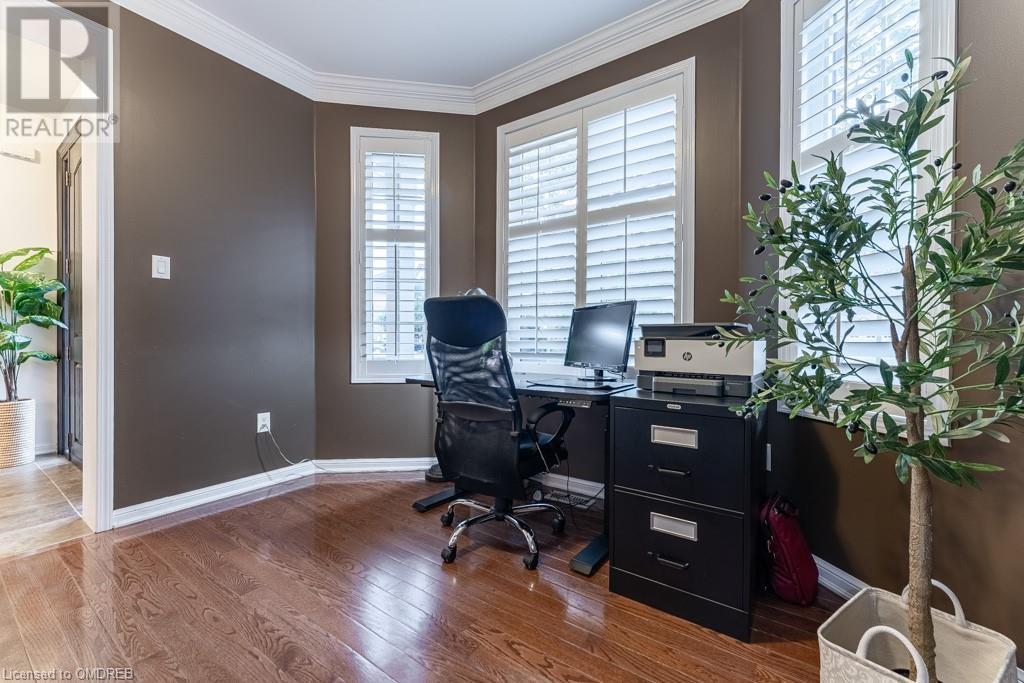 Image of property at 725 SWITZER Crescent