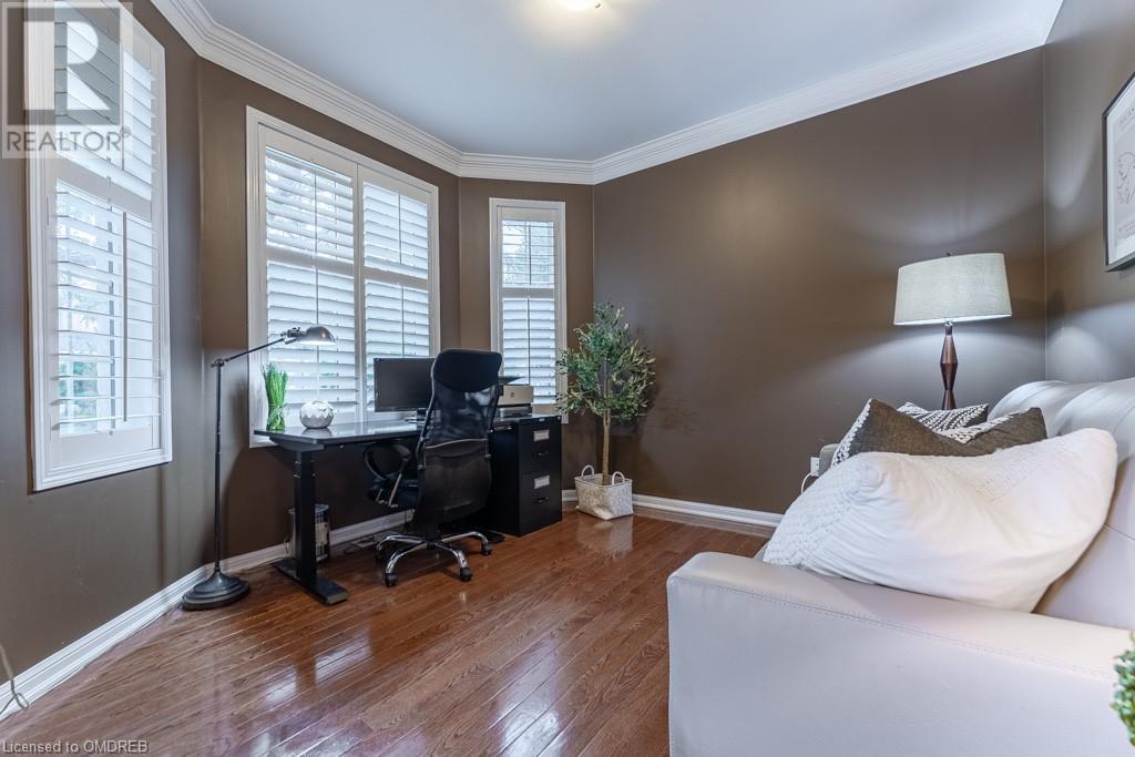 Image of property at 725 SWITZER Crescent