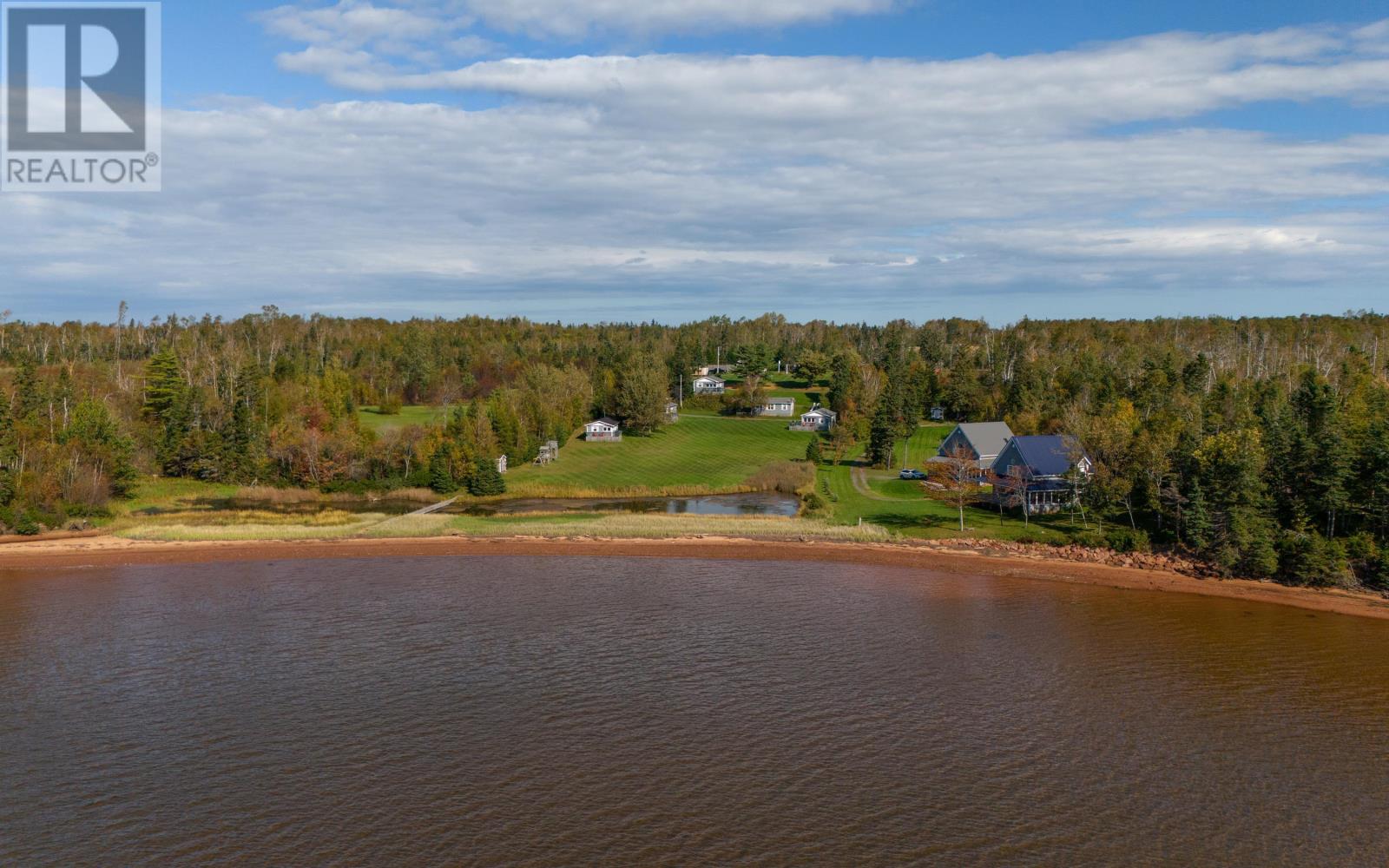 #5 Deroma Cottages, Georgetown Royalty, Prince Edward Island  C0A 1L0 - Photo 4 - 202417848