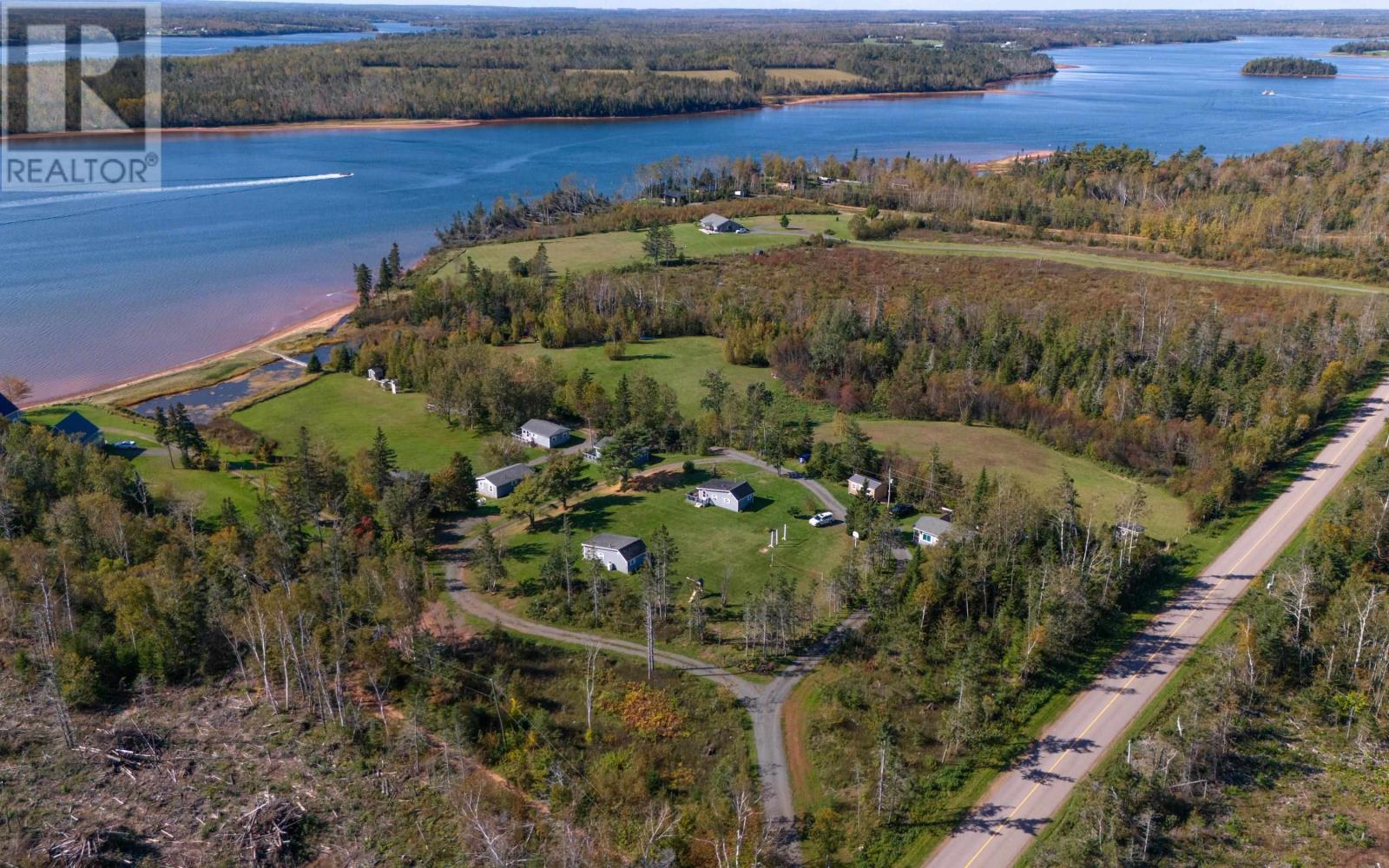 #5 Deroma Cottages, Georgetown Royalty, Prince Edward Island  C0A 1L0 - Photo 7 - 202417848