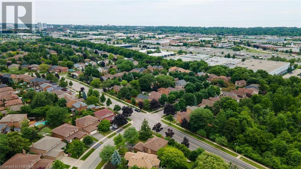 1204 Potters Wheel Crescent, Oakville, Ontario  L6M 1J2 - Photo 48 - 40625375