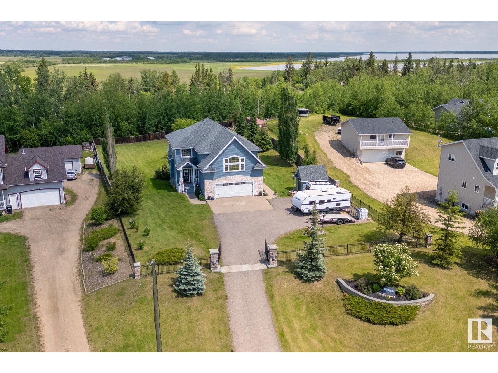 22152 South Cooking Lake Rd, Rural Strathcona County, Alberta  T8E 1G9 - Photo 2 - E4394056